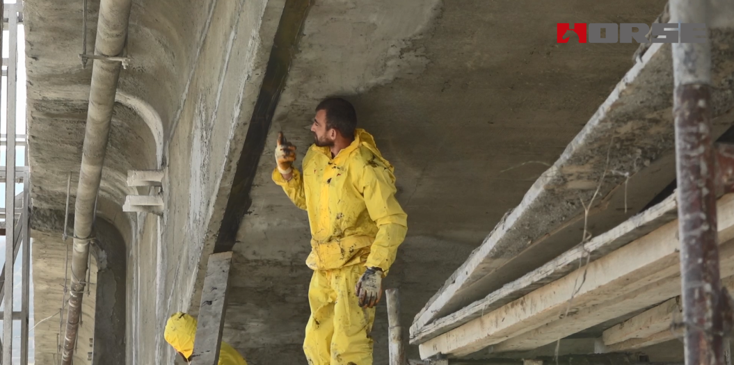 Reinforced Exposed Concrete Bridge With Carbon Fiber Plate Reinforced Exposed Concrete Bridge With Carbon Fiber Plate