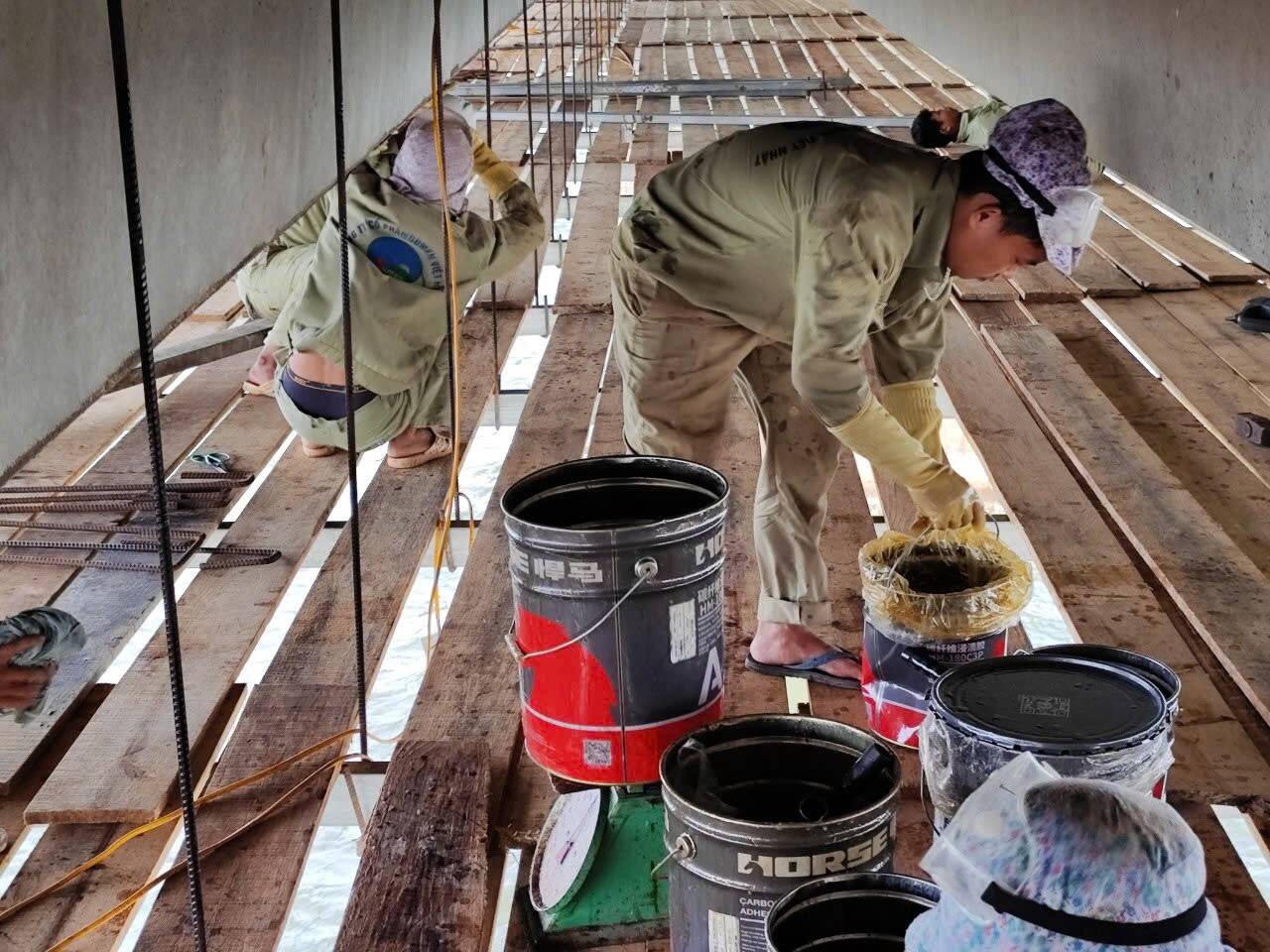 Repair Damaged Bridge Girder and Piers with Carbon Fiber Reinforced Polymer(CFRP)